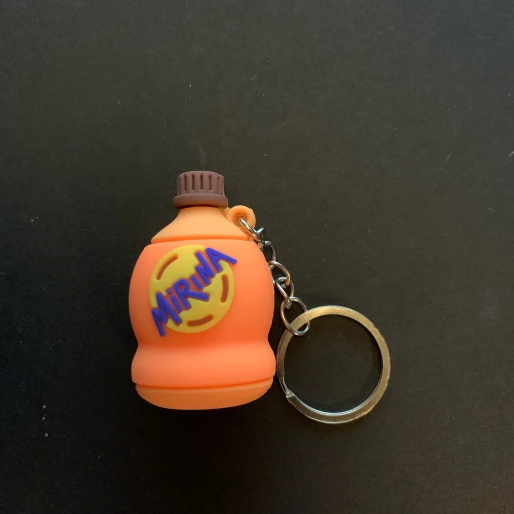 Mirinda orange drink keychain
